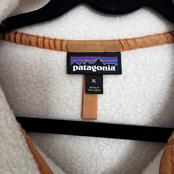Patagonia Cream Cowl Neck Fleece Sweater - Picture 3 of 3